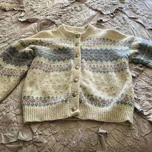 Vintage REI Crewneck cardigan